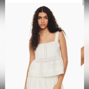 Aritzia Little Moon Rosa Camisole Size Medium